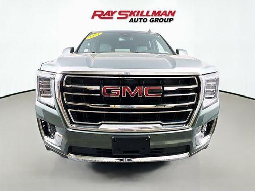 2024 GMC Yukon SLT