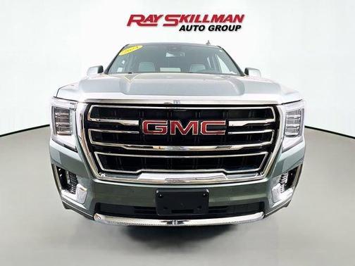 2024 GMC Yukon SLT