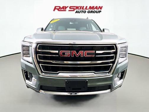 2024 GMC Yukon SLT