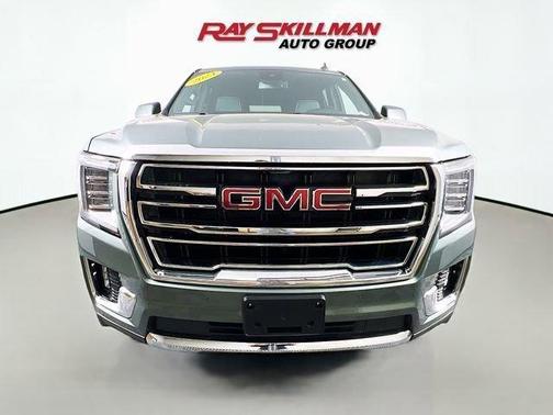 2024 GMC Yukon SLT