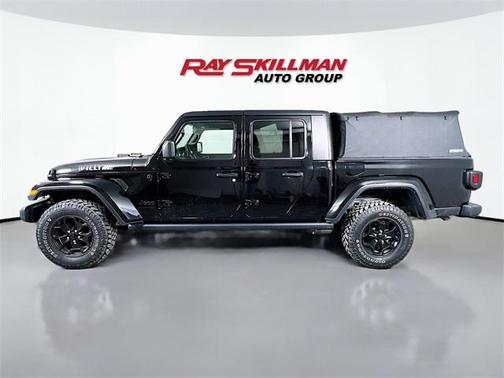 2022 Jeep Gladiator Sport