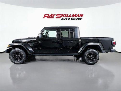 2022 Jeep Gladiator Sport