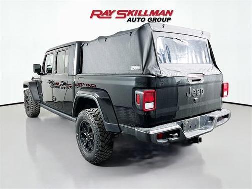 2022 Jeep Gladiator Sport