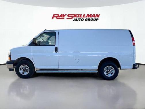 2024 GMC Savana 2500 Work Van