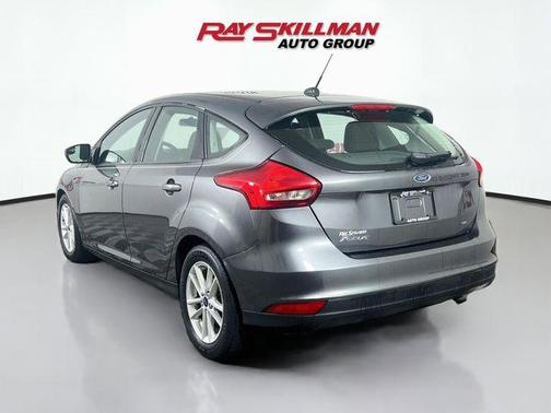 Magnetic Metallic 2018 Ford Focus SE