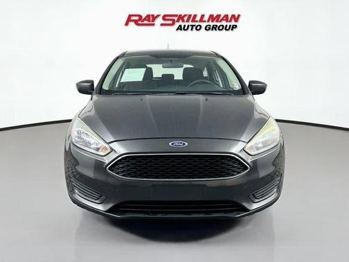 Magnetic Metallic 2018 Ford Focus SE