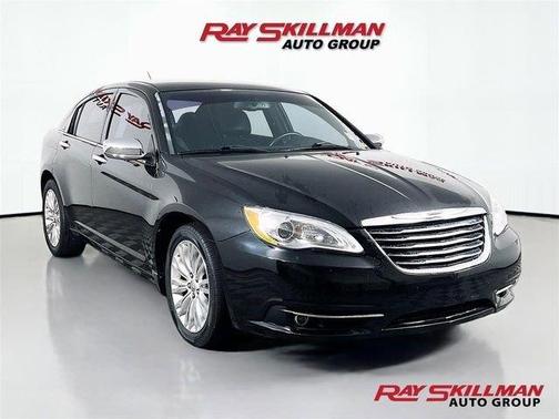Black Clearcoat 2011 Chrysler 200 Limited