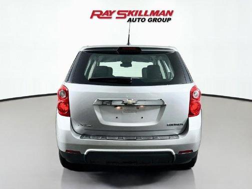 Silver Ice Metallic 2013 Chevrolet Equinox LS
