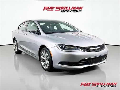 2016 Chrysler 200 S