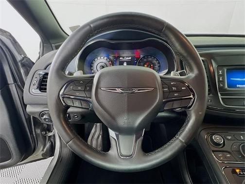 2016 Chrysler 200 S