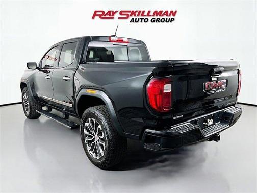 2025 GMC Canyon Denali