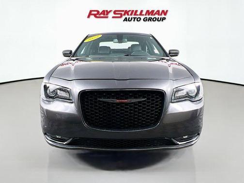 2022 Chrysler 300 S