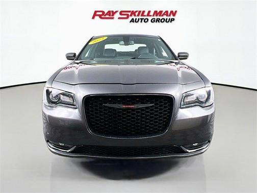 2022 Chrysler 300 S