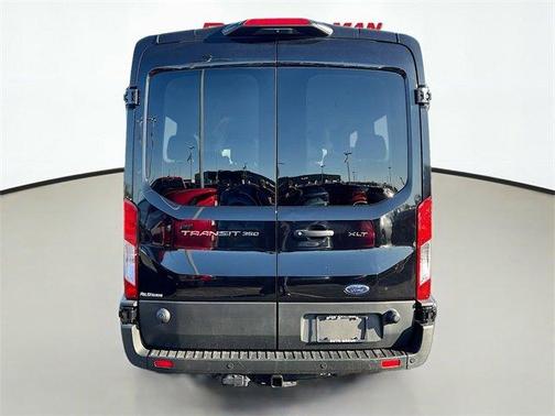 2024 Ford Transit-350 XLT