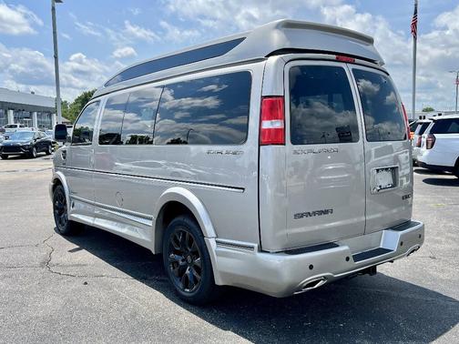 2025 GMC Savana 2500 Work Van