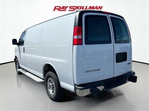 2023 GMC Savana 2500 Work Van