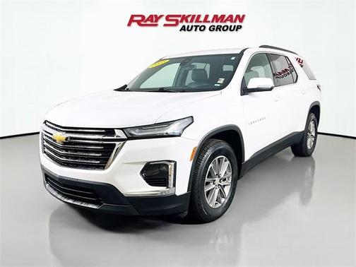 2023 Chevrolet Traverse LT Leather