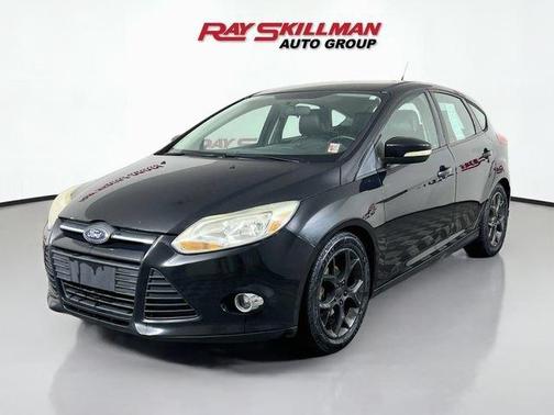 Tuxedo Black Metallic 2013 Ford Focus SE
