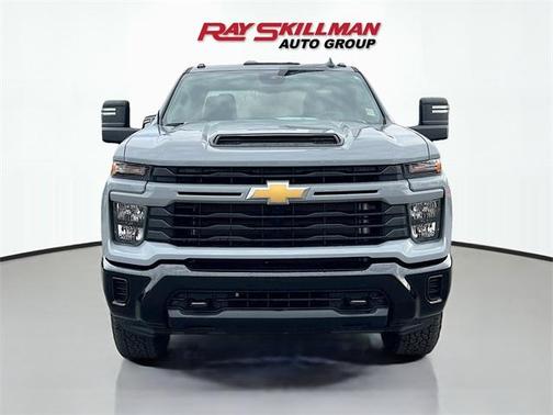 2024 Chevrolet Silverado 2500 Custom