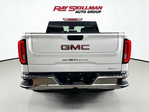 Summit White 2026 GMC Sierra 1500 SLT