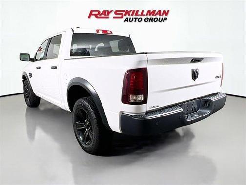 2024 RAM 1500 Classic SLT