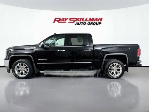 Onyx Black 2017 GMC Sierra 1500 SLT