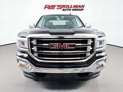 Onyx Black 2017 GMC Sierra 1500 SLT