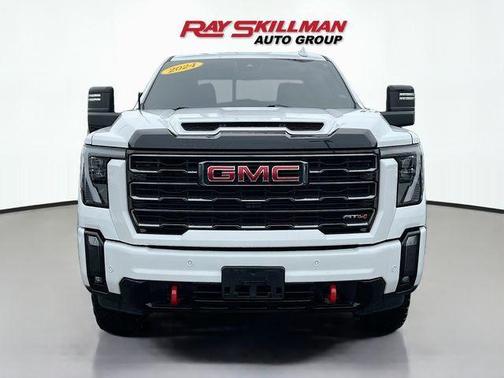 2024 GMC Sierra 2500 AT4