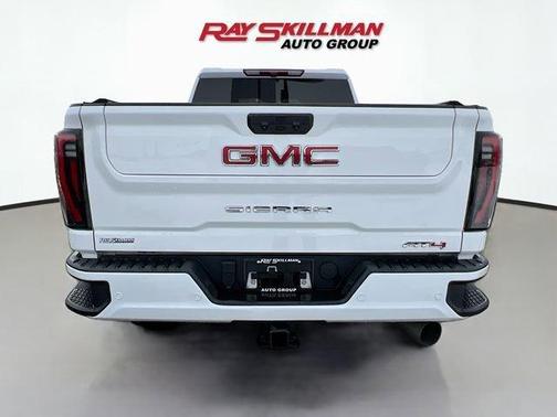 2024 GMC Sierra 2500 AT4