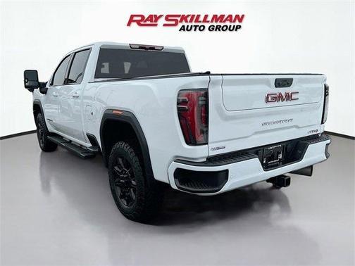 2024 GMC Sierra 2500 AT4