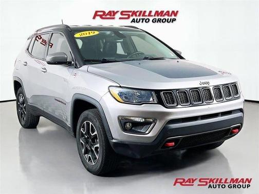 Billet Silver Metallic Clearcoat 2019 Jeep Compass Trailhawk