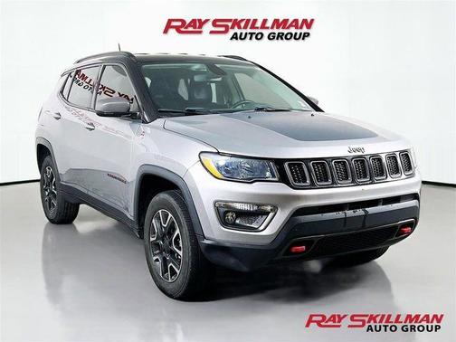 Billet Silver Metallic Clearcoat 2019 Jeep Compass Trailhawk