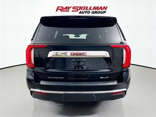 2022 GMC Yukon XL SLT
