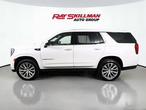 White Frost Tri-Coat 2021 GMC Yukon Denali