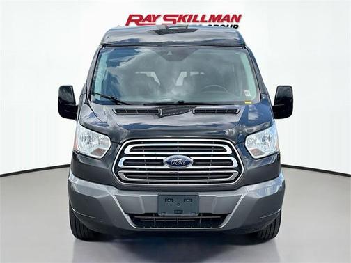 2017 Ford Transit-150 XLT
