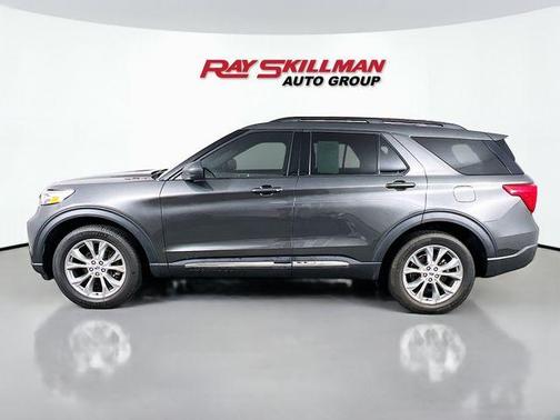 Magnetic 2020 Ford Explorer XLT
