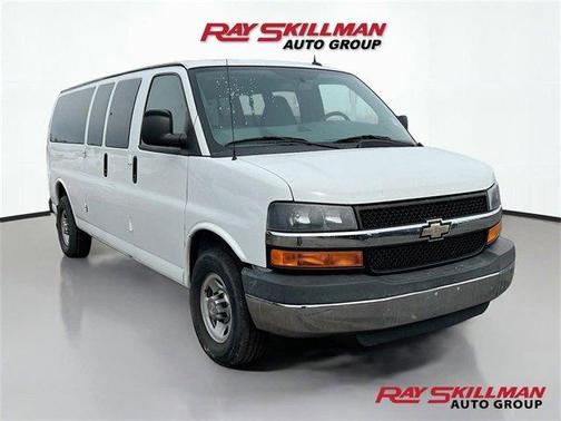 2015 Chevrolet Express 3500 LT