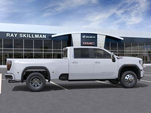 2025 GMC Sierra 3500 Denali