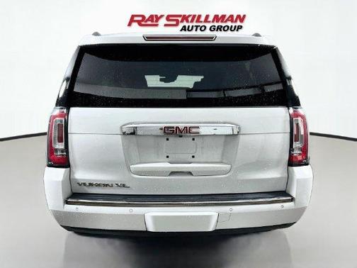 Summit White 2019 GMC Yukon XL Denali