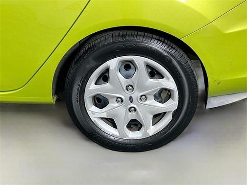 2013 Ford Fiesta SE