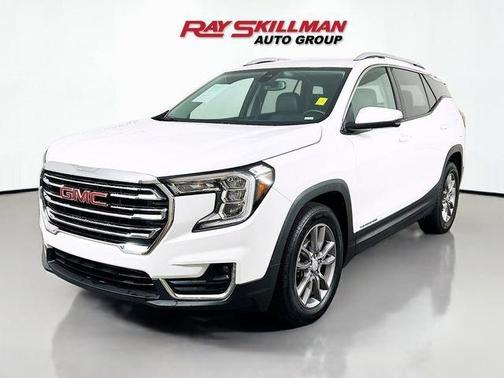 Summit White 2024 GMC Terrain SLT