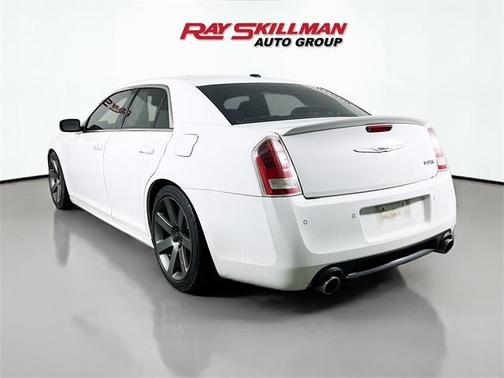 2012 Chrysler 300 SRT-8