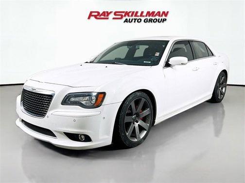 2012 Chrysler 300 SRT-8