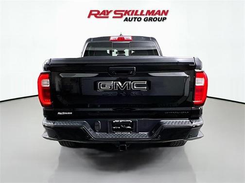 2023 GMC Canyon Denali