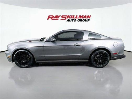 2014 Ford Mustang V6