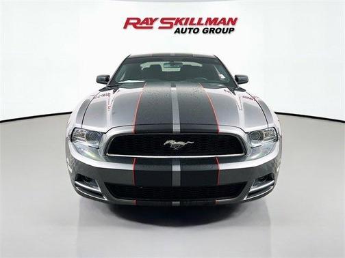 2014 Ford Mustang V6