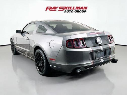 2014 Ford Mustang V6