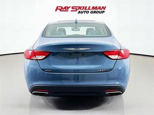 2015 Chrysler 200 S