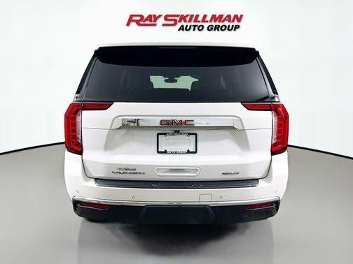 2022 GMC Yukon XL SLT