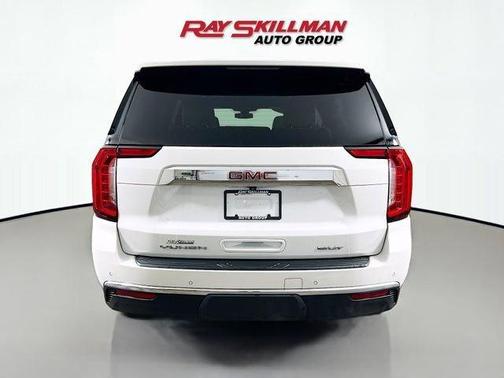 2022 GMC Yukon XL SLT